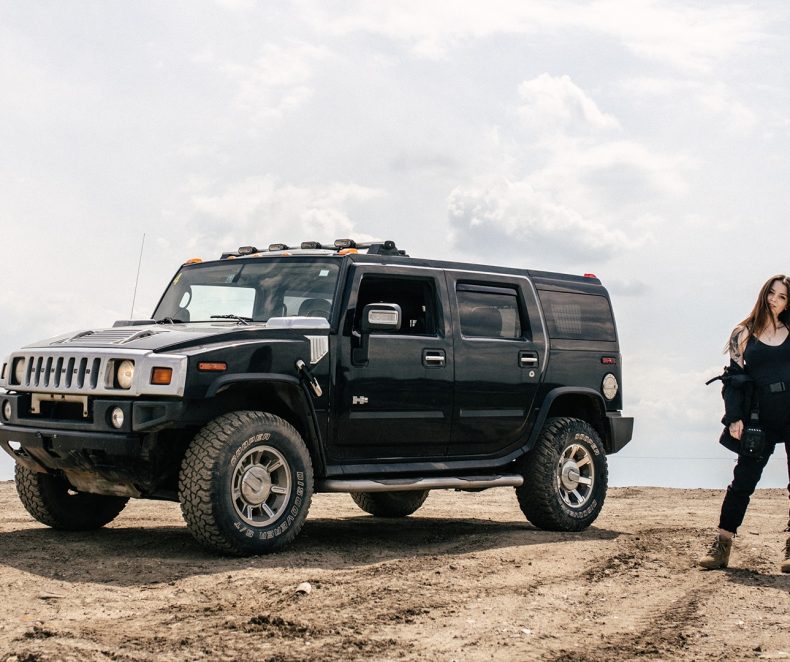 Outfit Battle: Lijanka x Dom vs. Hummer x Ferrari