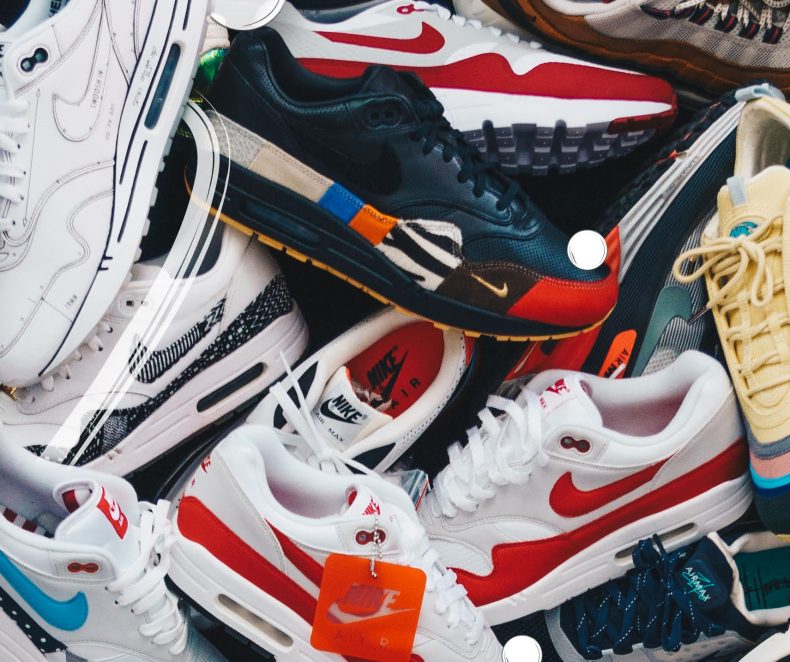 Československá tenisková bible v novém kabátě. Znáš 1000sneakers?
