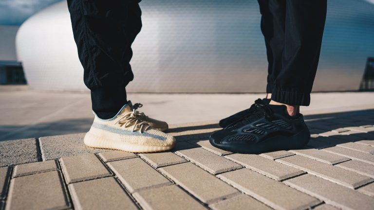 1000sneakers: Květen – Nové Yeezy nebo ideální tenisky do přírody