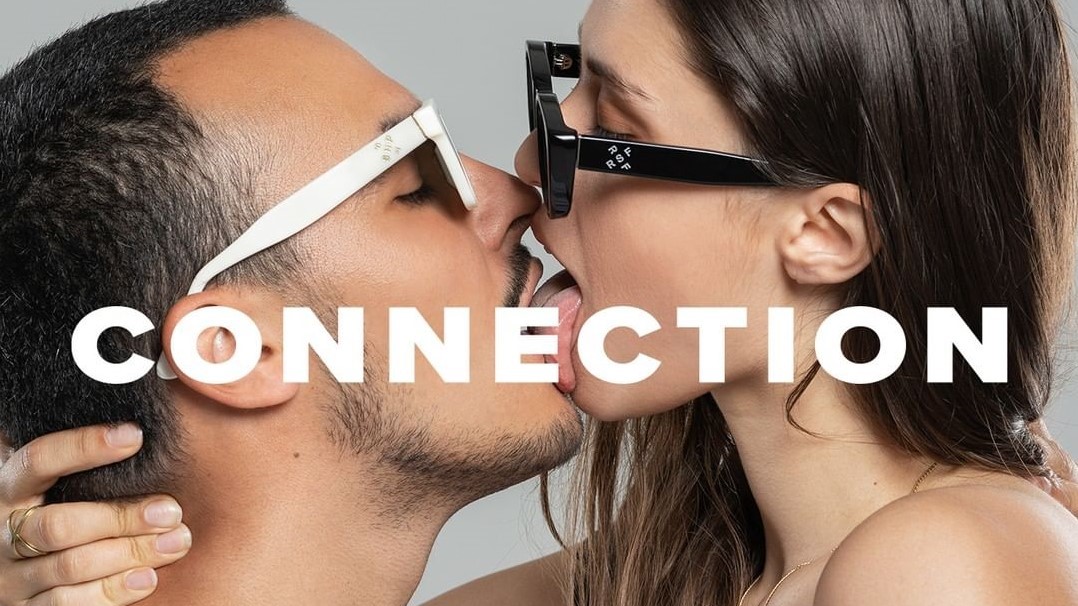 Spolupráce Footshop x Retrosuperfuture je venku. Feel the Connection