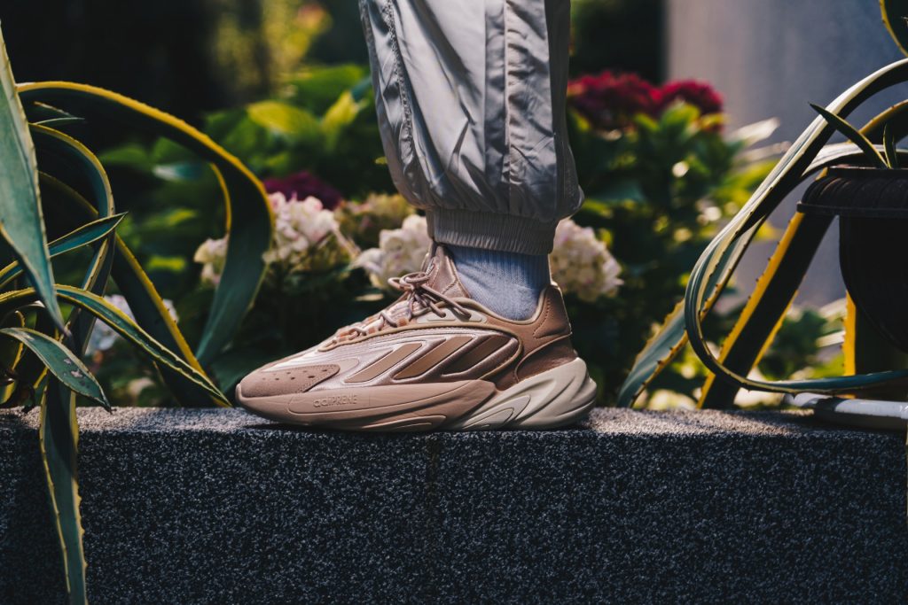 adidas Ozelia