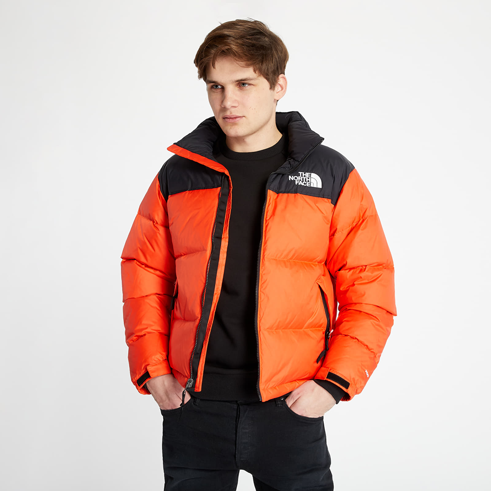 Wie wählt man eine Winterjacke, die Außen und Innen wärmt? FTSHP blog