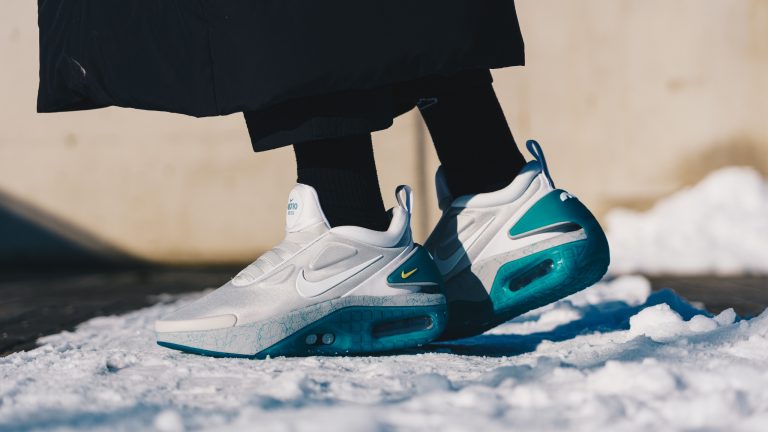 Tenisky, nebo počítač? Tohle jsou extrémně futuristické Nike Adapt Auto Max