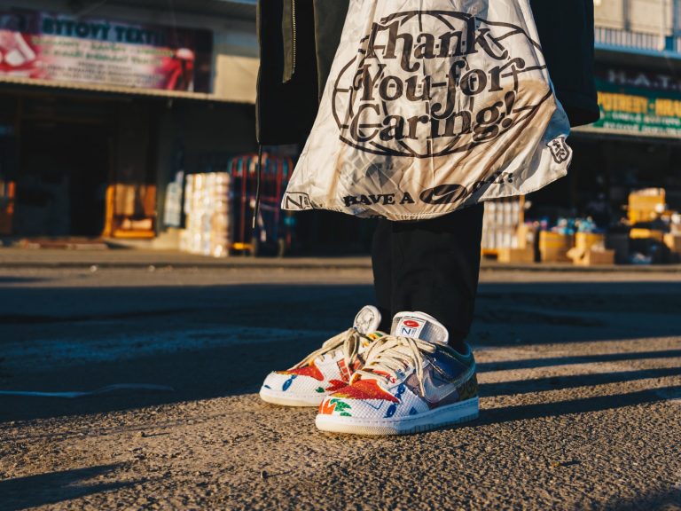 On Feet – Nejlepší novinky týdne: Dunky s nákupní taškou pod jazykem?