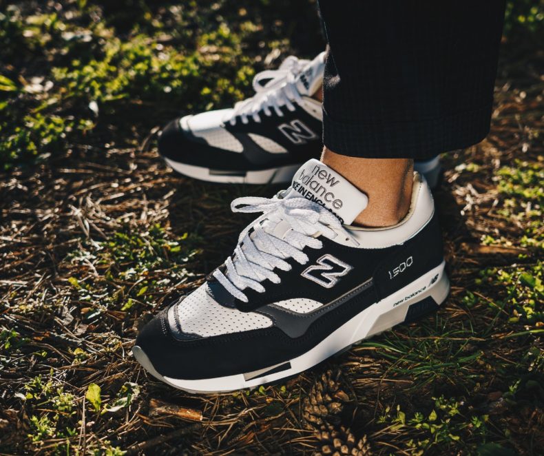 On Feet: Anti-hype vydání