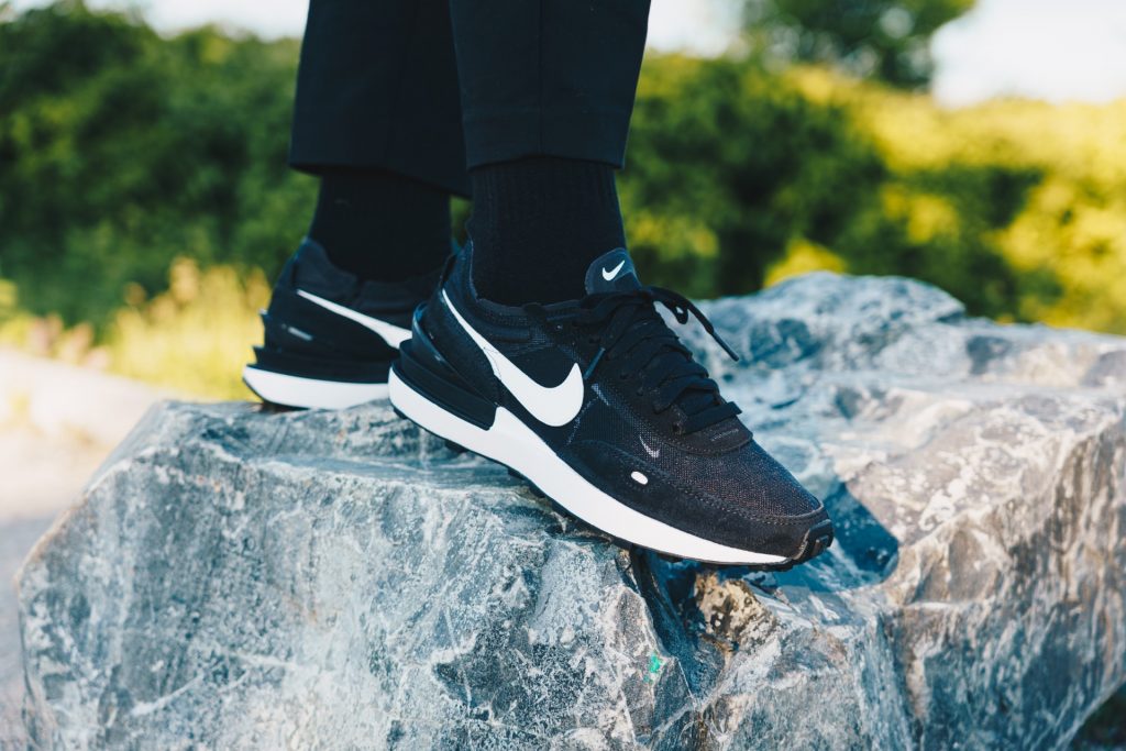nike waffle one