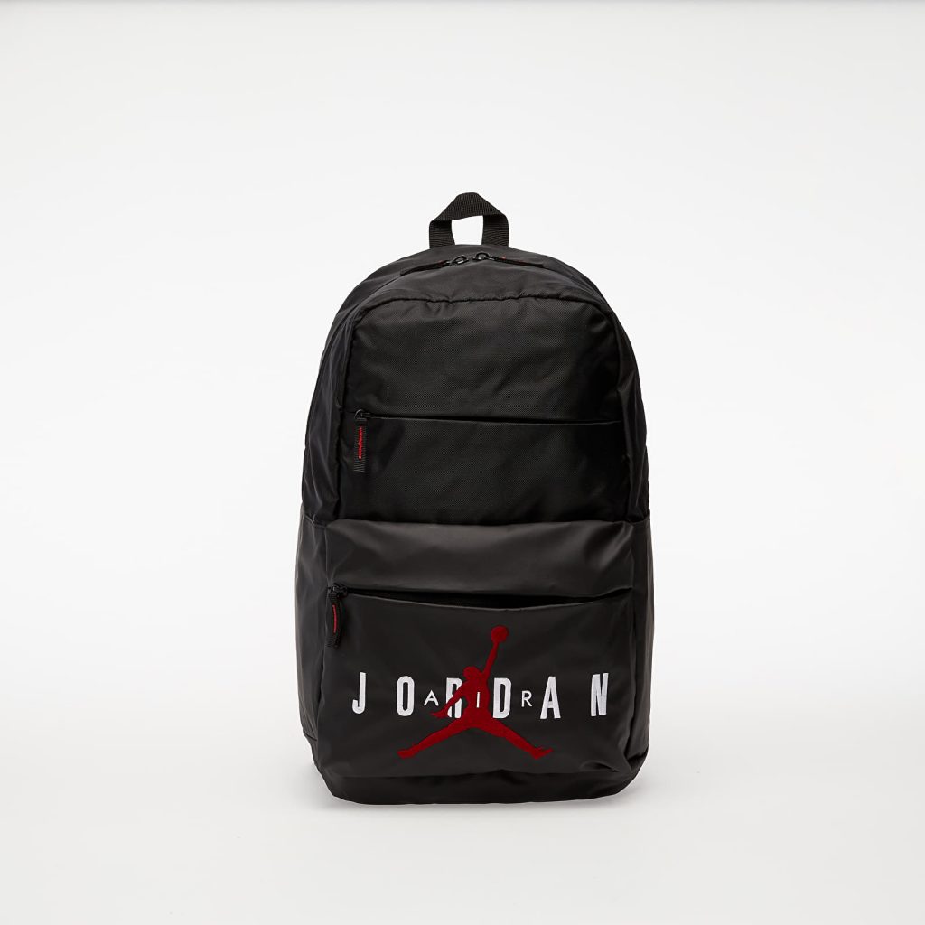 černý batoh jordan