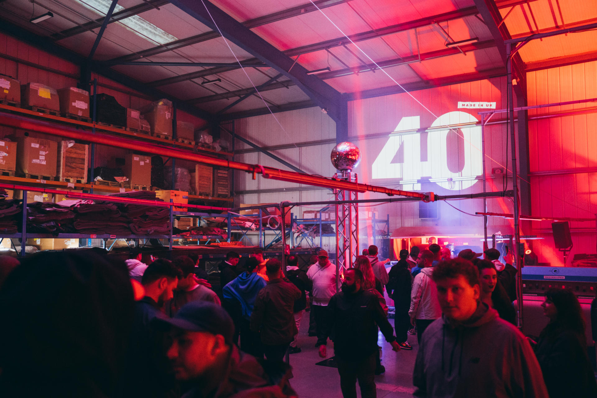 Footshop na cestách: Továrna New Balance ve Flimby oslavila 40 let
