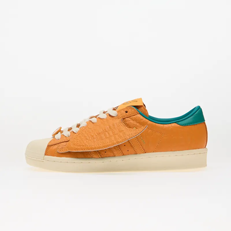 adidas x Pokemon Superstar Vintage Charizard, 4 399 Kč
