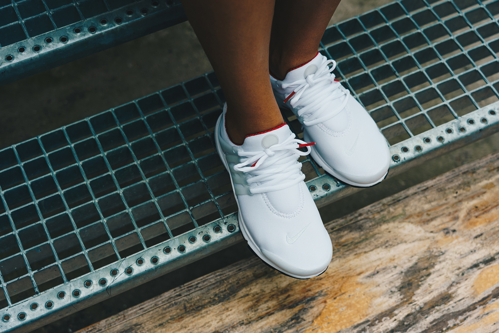 nike presto platinum white