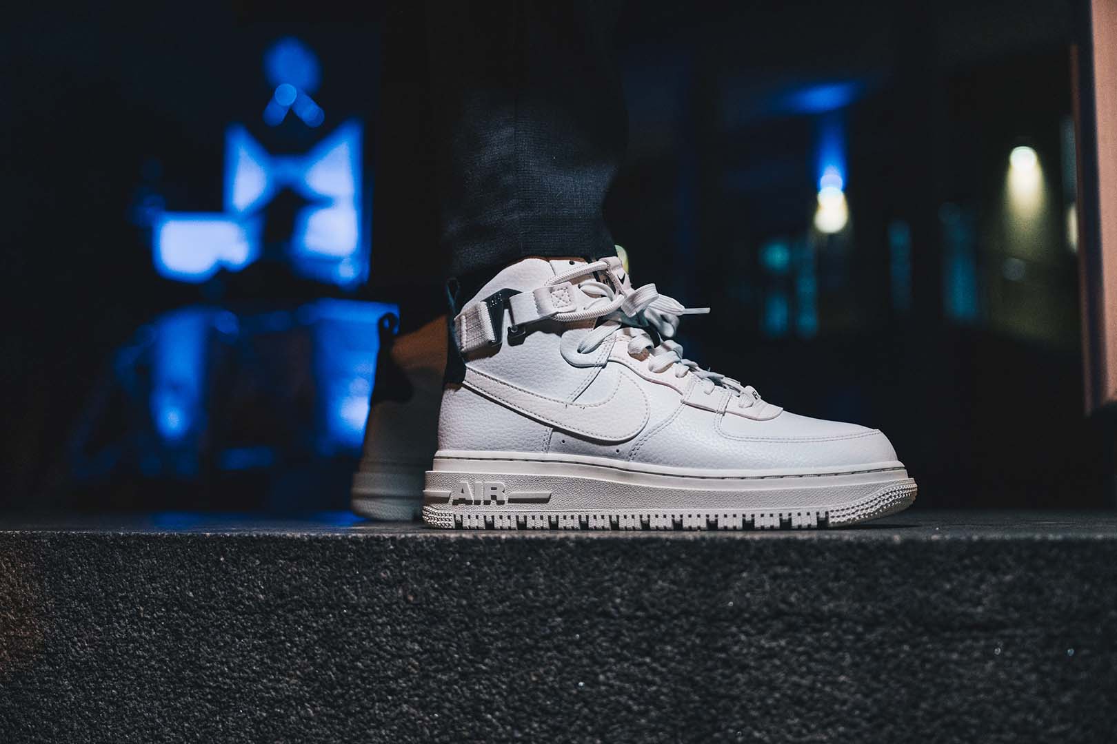 Nike Air Force 1 High Utility 2.0 DC3584-100